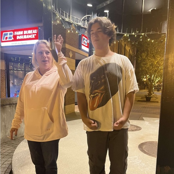 Meet your Posher, Treent - Picture 2 of 3